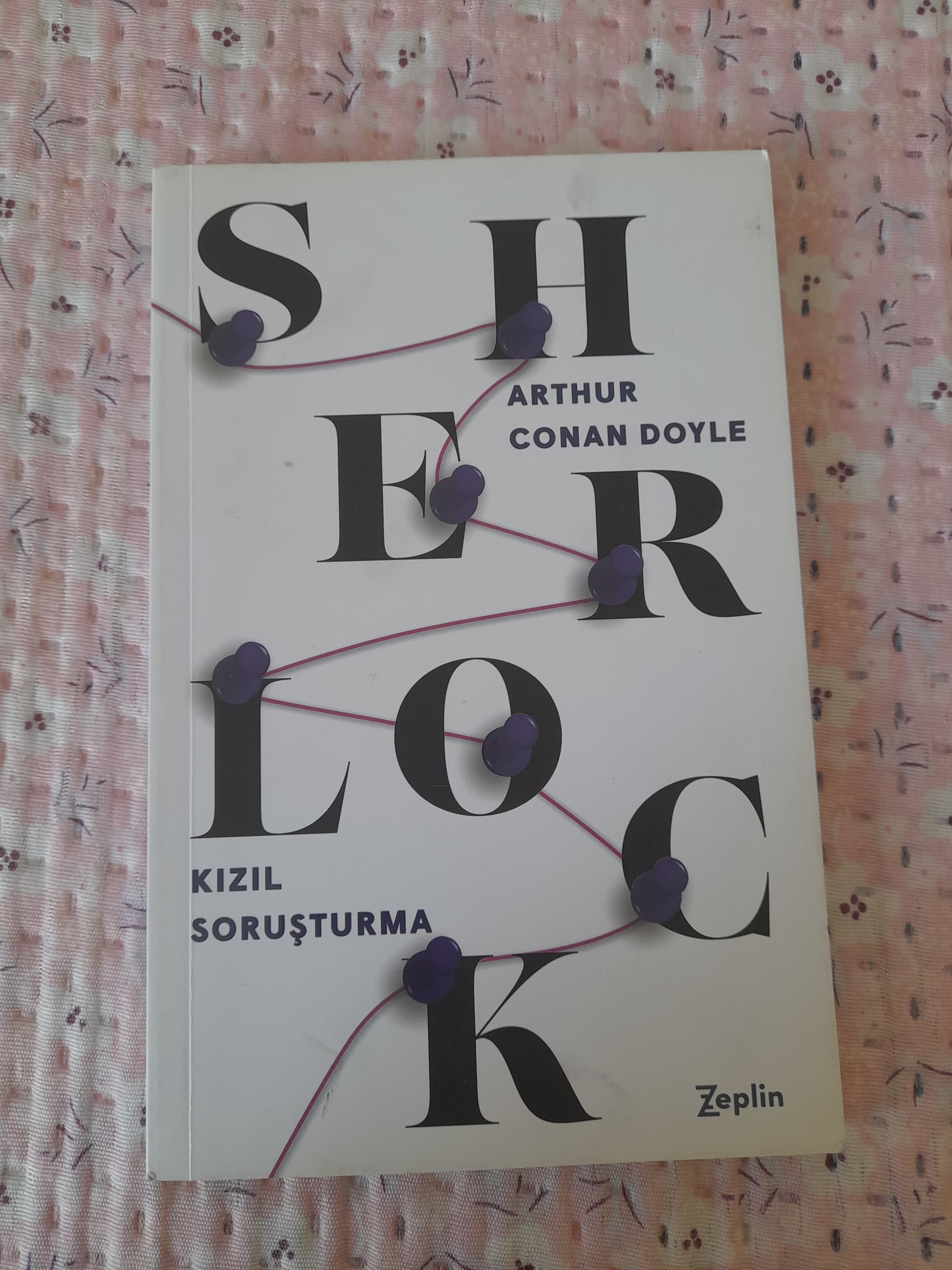Sherlock Holmes: Kızıl soruşturma
