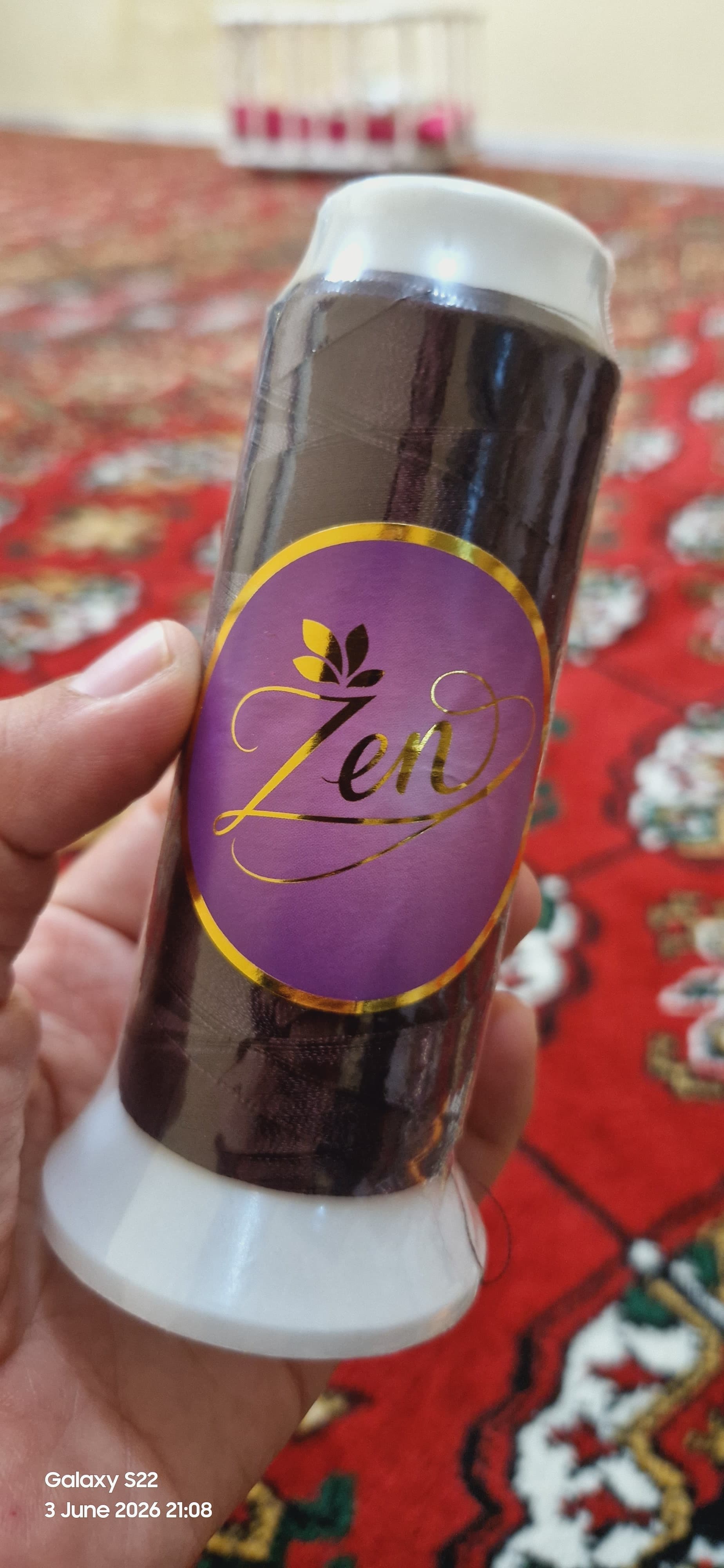 700* keşde etmek üçin ýüpek sapak